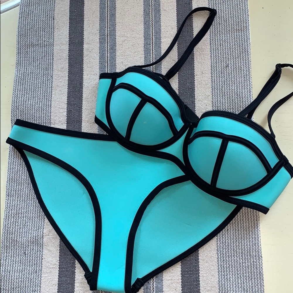 🔥🚨Triangl Swimwear Neoprene Aqua